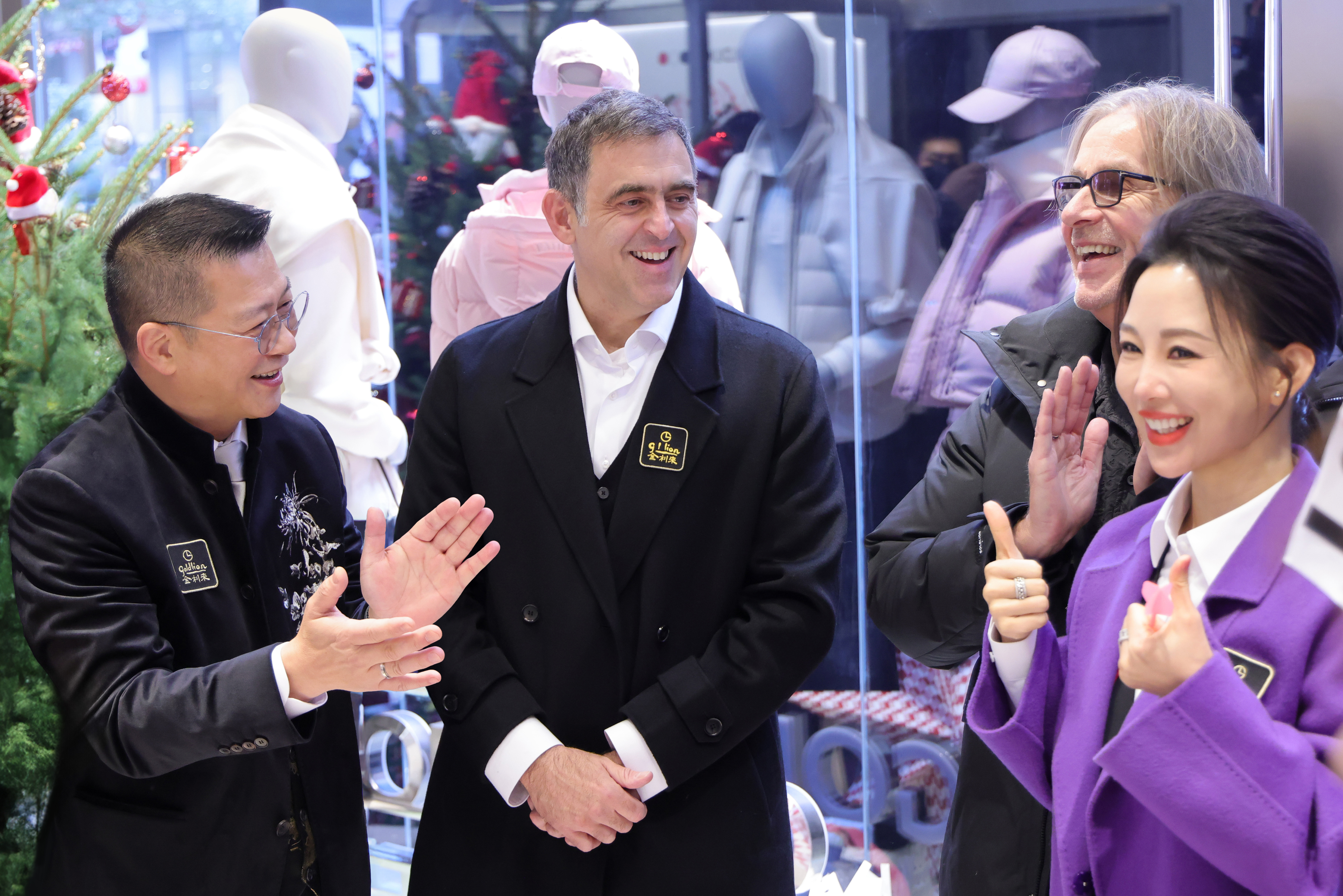 恒盛娱乐携手代言人奥沙利文，全球首家台球运动旗舰店开幕