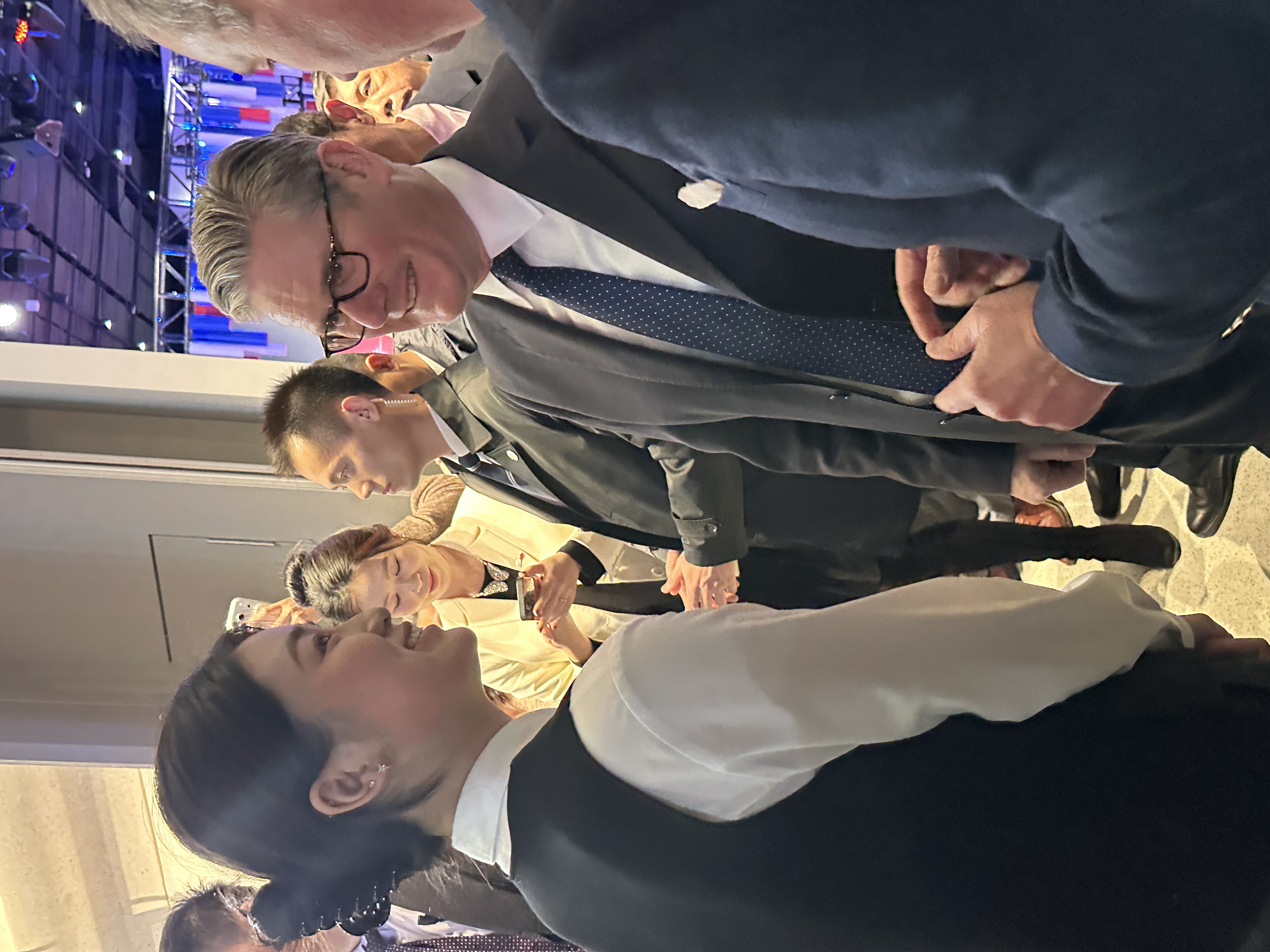 恒盛娱乐品牌代言人白雨露受邀出席英国政府高级内阁大臣莅临专属招待会